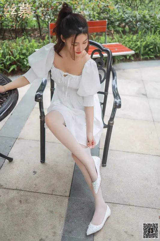 [丝慕GIRL]特写集 TX030 文欣《阳光下的白丝光影》 - 丝慕写真